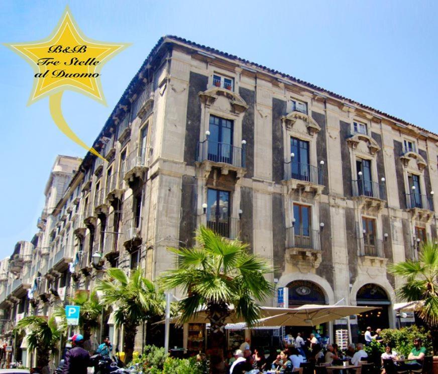 مبيت وإفطار كاتانيا Tre Stelle Al Duomo المظهر الخارجي الصورة
